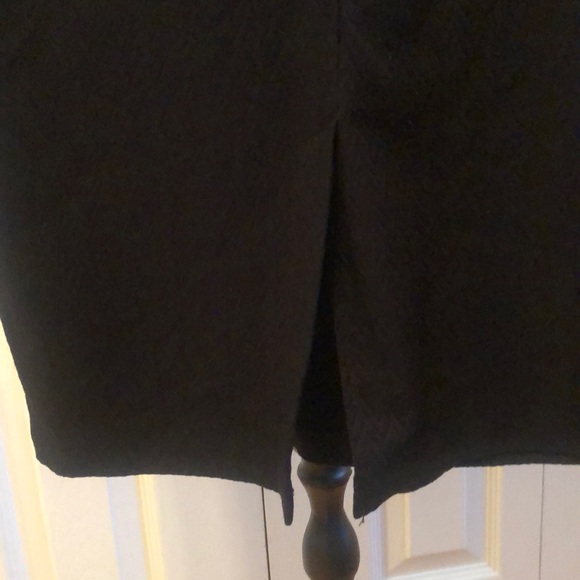 89th & Madison 🩶Designer Skirt Black Chevron NWOT - Picture 3 of 3